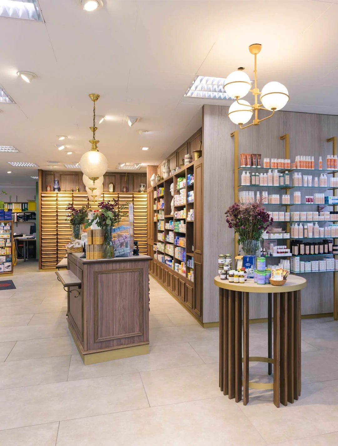 Pharmacy interior photography Pforzheim 1